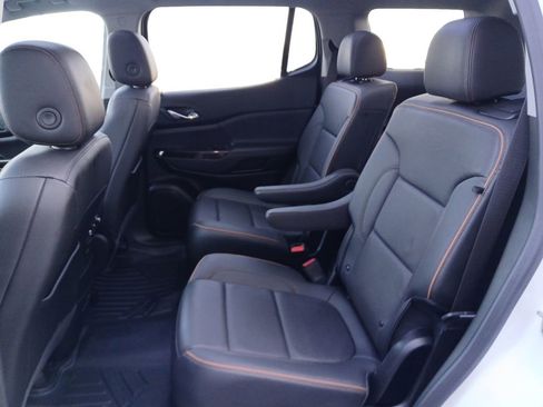 Used 2023 GMC Acadia AT4 w/ Technology Package AWD/4WD image 22