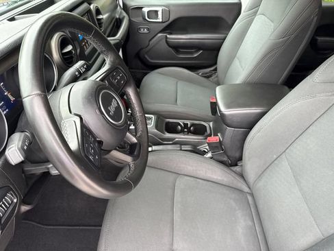 Used 2020 Jeep Gladiator Sport w/ Quick Order Package 24S AWD/4WD image 20