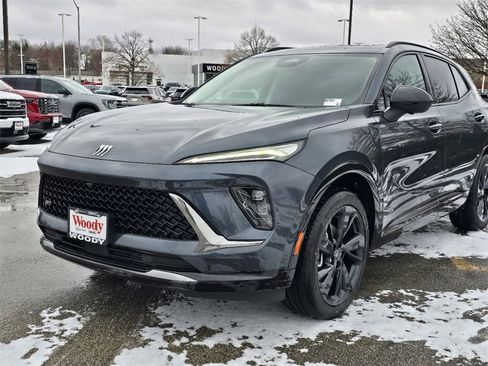 New 2026 Buick Envision Sport Touring image 10