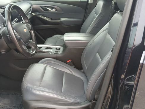 Used 2020 Chevrolet Traverse Premier w/ LPO, Blackout Package AWD/4WD image 15