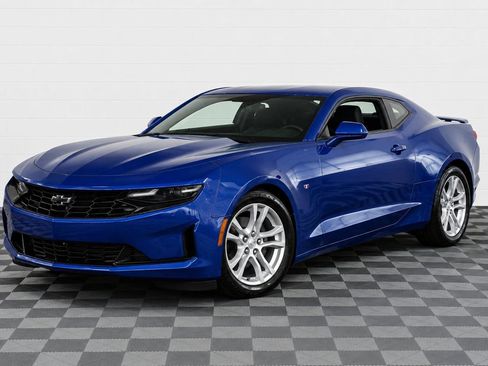 Used 2020 Chevrolet Camaro LS RWD image 1