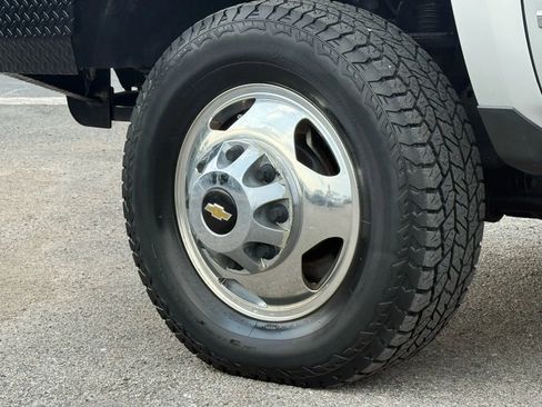 Used 2015 Chevrolet Silverado 3500 LTZ w/ Duramax Plus Package image 43