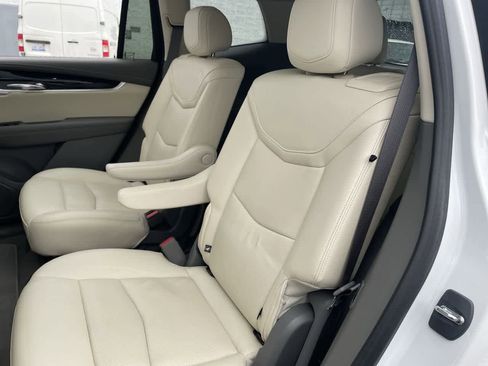 Certified 2023 Cadillac XT6 Premium Luxury w/ LPO, Floor Liner Package image 20