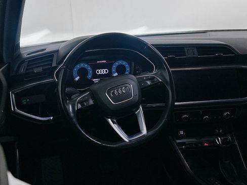 Used 2021 Audi Q3 2.0T Premium w/ Convenience Package image 18