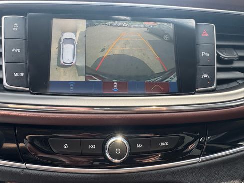 Used 2019 Buick Enclave Avenir w/ Avenir Technology Package AWD/4WD image 21