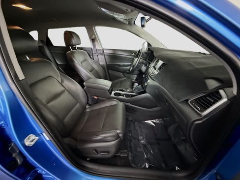 Used 2017 Hyundai Tucson SE Plus FWD image 29