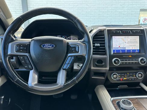 Used 2021 Ford Expedition Max Platinum image 30