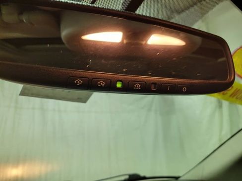 Used 2015 Nissan Armada Platinum image 48