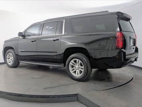 Used 2017 Chevrolet Suburban LT AWD/4WD image 6