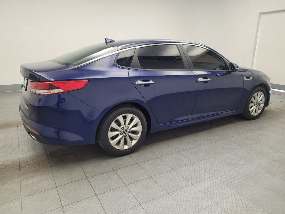 Used 2018 Kia Optima LX w/ 17" Alloy Wheels Package FWD image 10