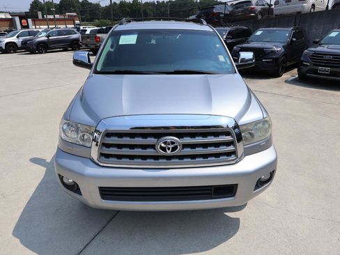 Used 2016 Toyota Sequoia Platinum RWD image 11