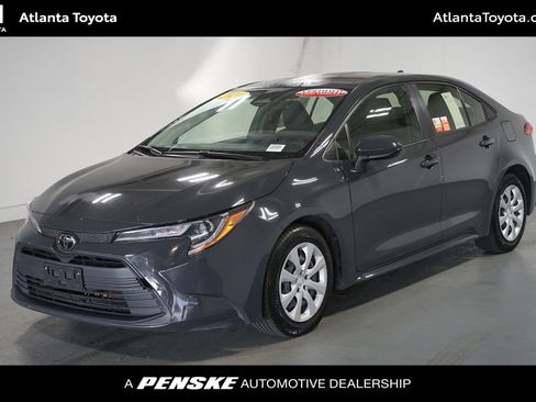 Certified 2024 Toyota Corolla LE image 1