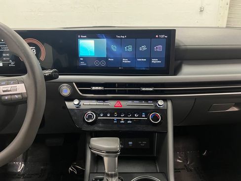 Used 2025 Hyundai Sonata SE FWD image 19