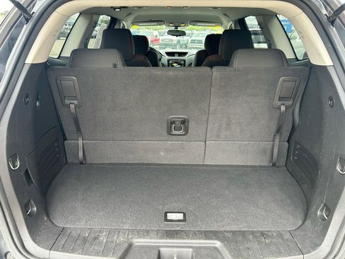 Used 2016 Chevrolet Traverse LT w/ Style and Technology Package AWD/4WD image 17