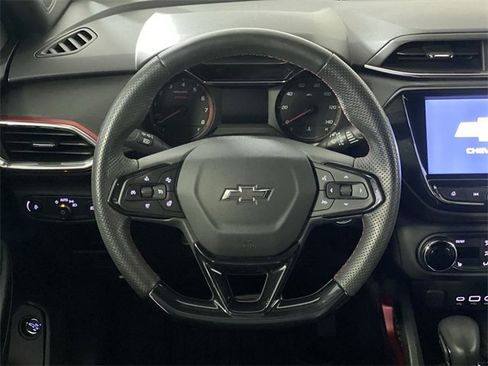 Certified 2023 Chevrolet TrailBlazer RS w/ Sun and Liftgate Package image 16