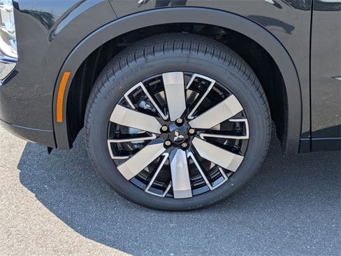New 2025 Mitsubishi Outlander SEL image 10