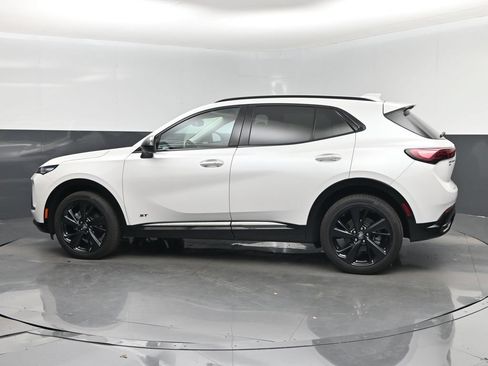 Used 2025 Buick Envision Sport Touring AWD/4WD image 10