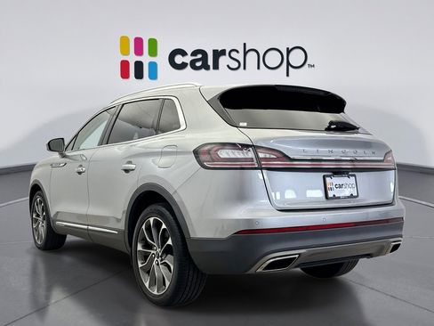 Used 2021 Lincoln Nautilus Reserve image 3