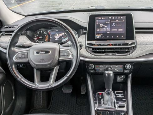 Used 2022 Jeep Compass Latitude w/ Convenience Group AWD/4WD image 21
