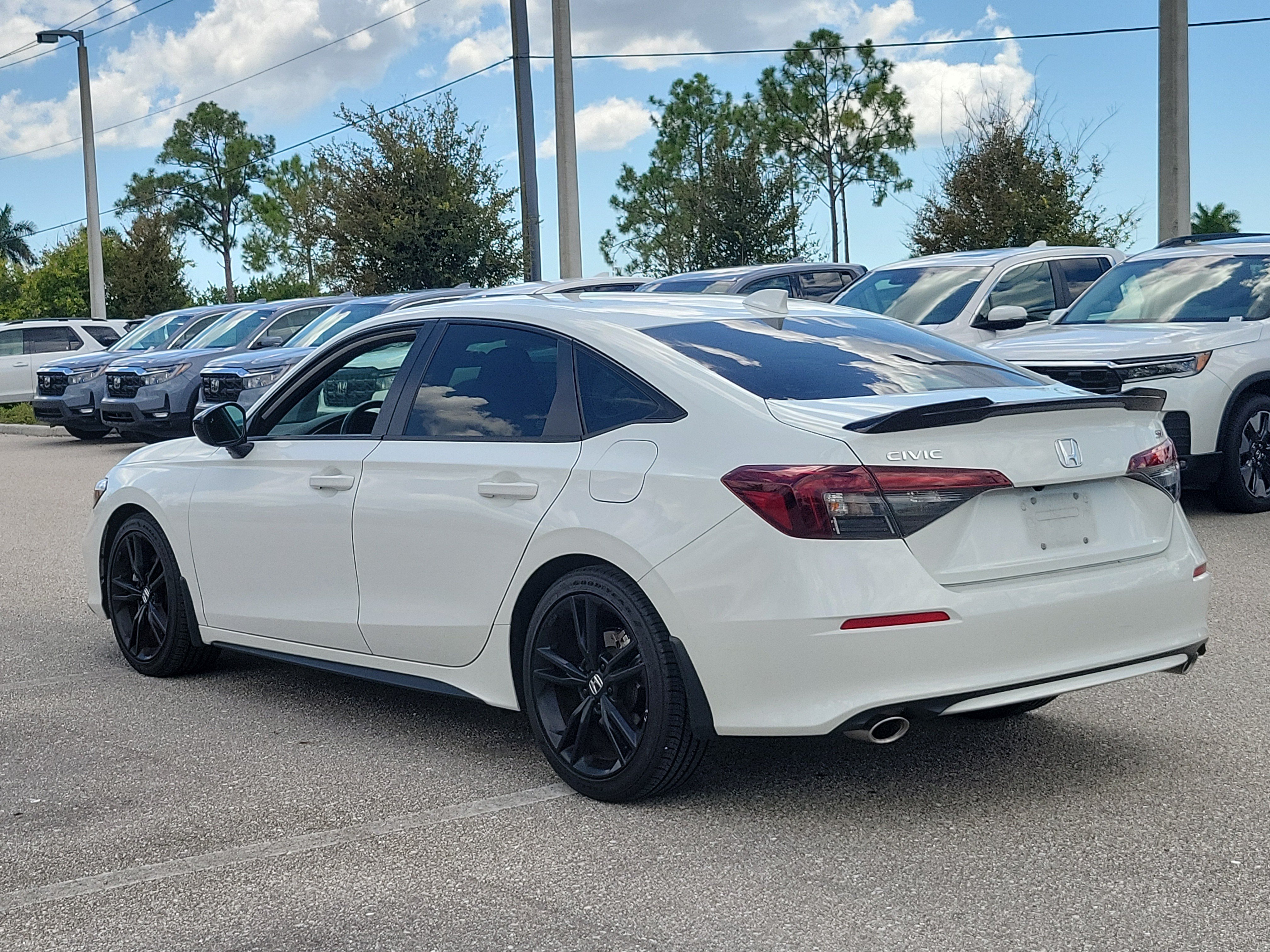 Used 2025 Honda Civic Si image 4