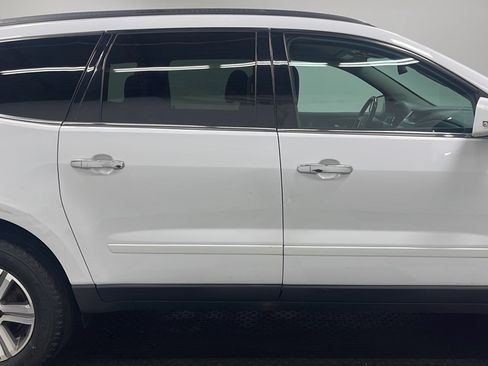 Used 2016 Chevrolet Traverse LT FWD image 20