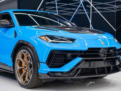 Used 2024 Lamborghini Urus Performante AWD/4WD image 5
