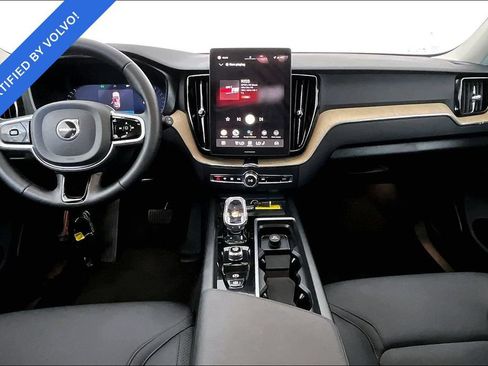 Used 2026 Volvo XC60 B5 Plus AWD/4WD image 16