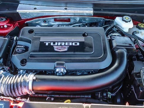 Used 2024 Cadillac XT4 Sport w/ Technology Package image 26