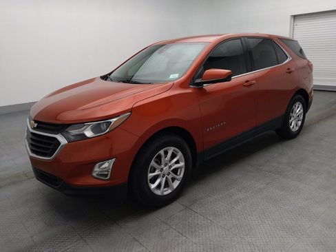 Used 2020 Chevrolet Equinox LT image 2