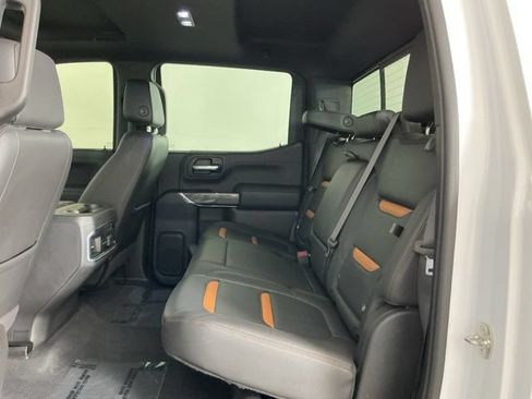 Used 2020 GMC Sierra 1500 AT4 w/ Off-Road Performance Package AWD/4WD image 30