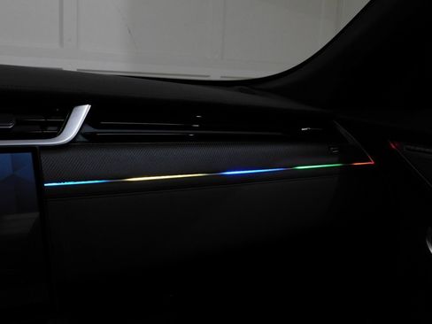 Used 2024 Jaguar F-PACE SVR image 78