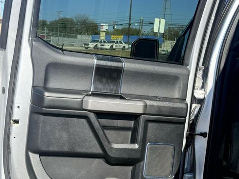 Used 2019 Ford F150 Platinum RWD image 10
