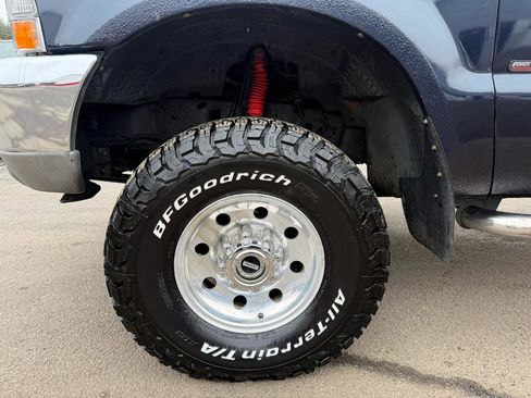 Used 2003 Ford F350 4x4 Regular Cab Super Duty image 6