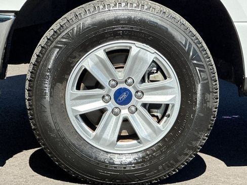 Used 2018 Ford F150 XL w/ Equipment Group 101A Mid AWD/4WD image 31