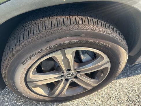 Used 2020 Mercedes-Benz GLC 300 image 13