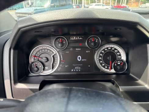 Used 2018 RAM 1500 Big Horn AWD/4WD image 39