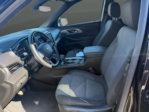 Used 2023 Chevrolet Traverse LT AWD/4WD image 33