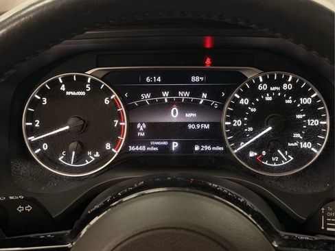 Certified 2023 Nissan Rogue SL w/ SL Premium Package FWD image 33