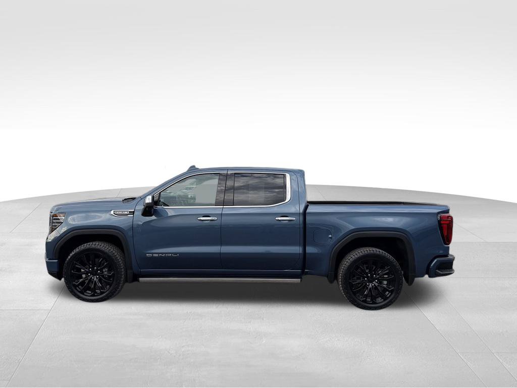 Used 2025 GMC Sierra 1500 Denali w/ Denali Reserve Package AWD/4WD image 14