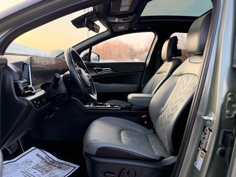 Used 2024 Kia Sportage X-Pro image 12