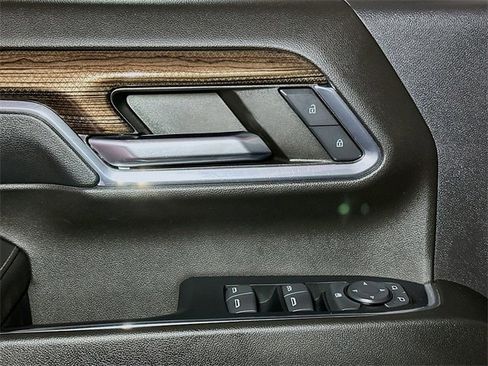 Used 2024 Chevrolet Silverado 2500 LT image 15