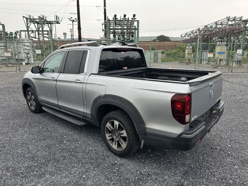 Used 2017 Honda Ridgeline RTL-T image 6