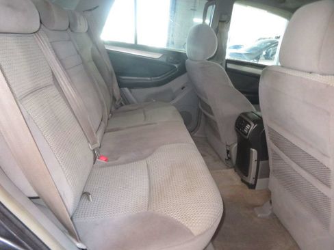 Used 2004 Toyota 4Runner 4WD image 29