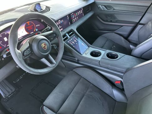 Certified 2024 Porsche Taycan GTS AWD/4WD image 4