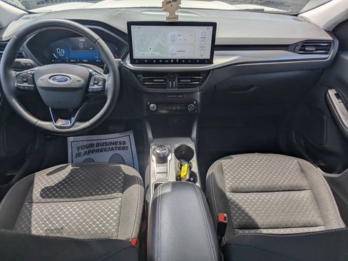 Used 2023 Ford Escape Active w/ Tech Pack #2 FWD image 17
