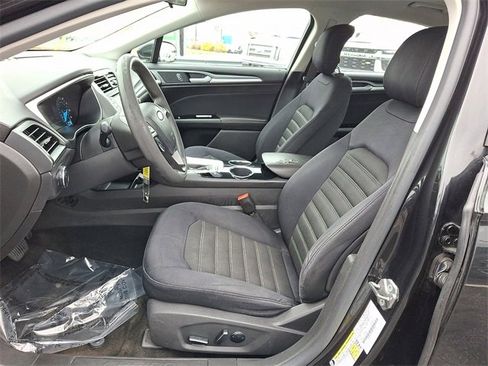 Used 2013 Ford Fusion SE image 19