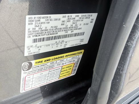 Used 2018 Ford Expedition Max XLT w/ Equipment Group 202A RWD image 30