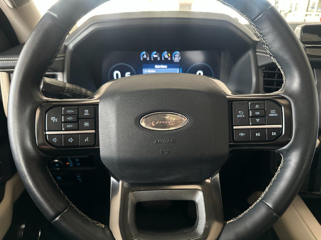 Certified 2024 Ford Expedition Platinum RWD image 23