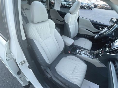 Used 2021 Subaru Forester Premium image 28