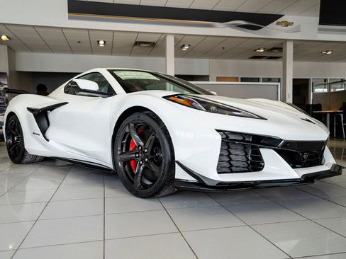 New 2026 Chevrolet Corvette Z06 image 1